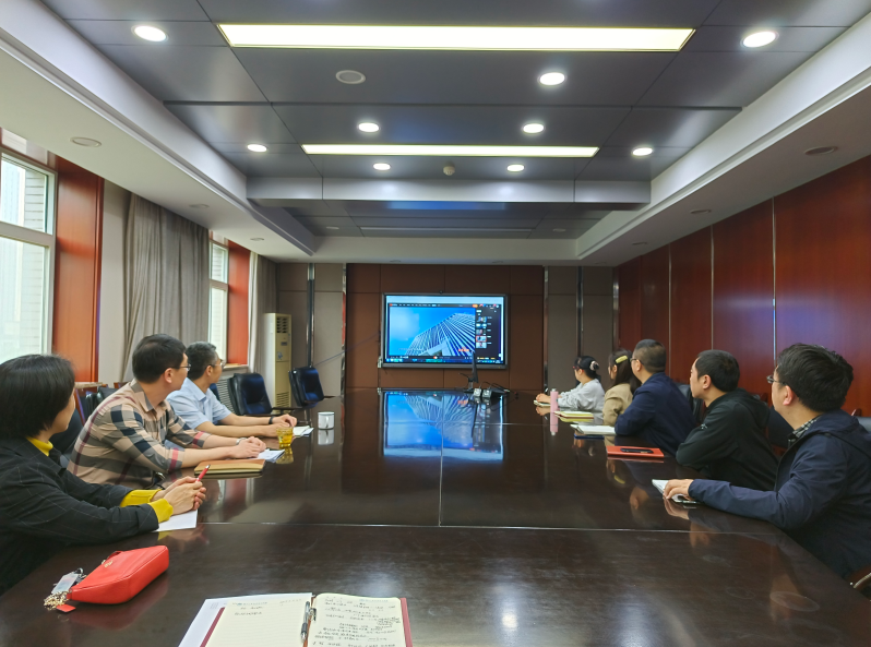 1.观看警示教育专题片《零容忍》 1.观看警示教育专题片《零容忍》